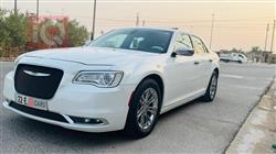 کرایسلەر 300